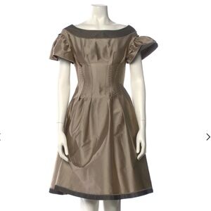 Moschino Cheap and Chic Size 4